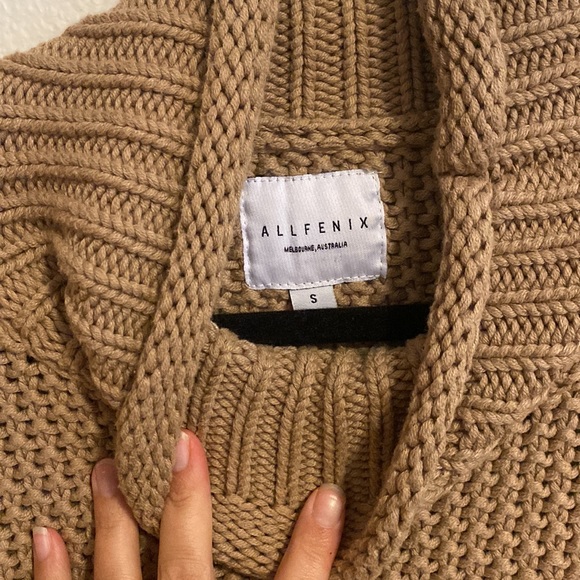 All Fenix turtleneck sweater - Picture 2 of 2